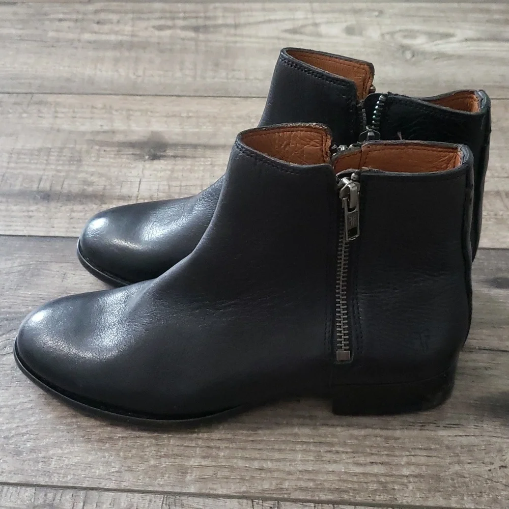 FRYE Black Carly Double Zip Back Ankle Boots